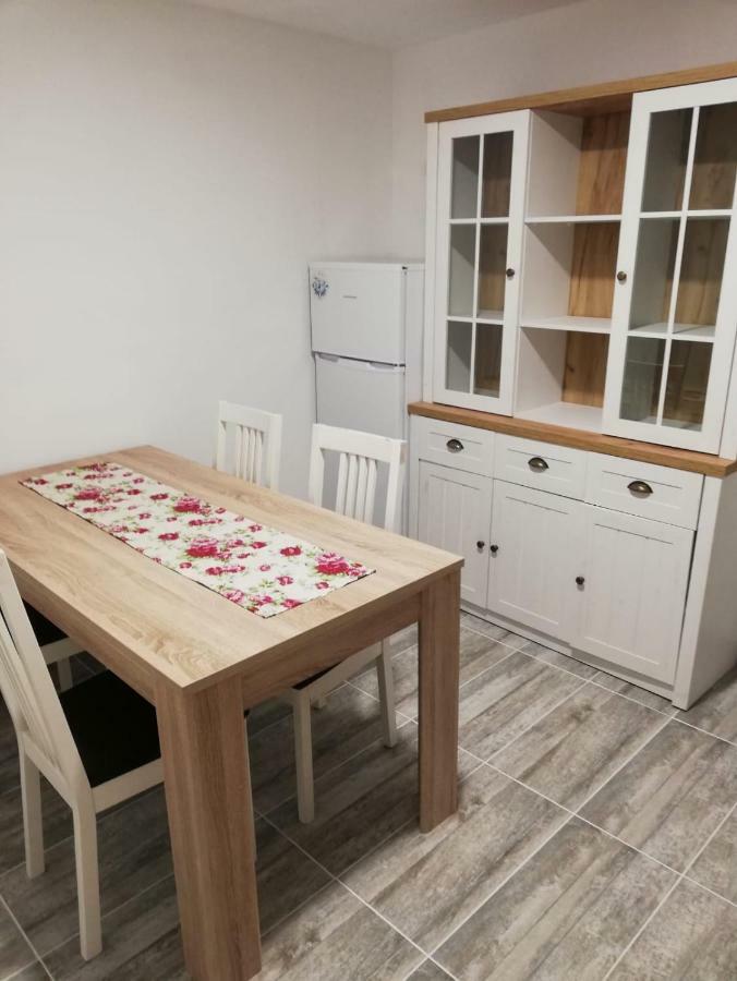 Twins Apartments Sovata Luaran gambar